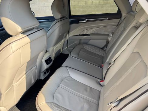 Used 2017 Ford Fusion Energi Platinum FWD image 15