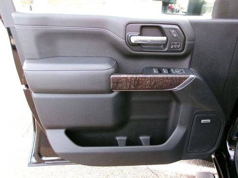 Used 2020 GMC Sierra 2500 Denali w/ Denali Ultimate Package image 6