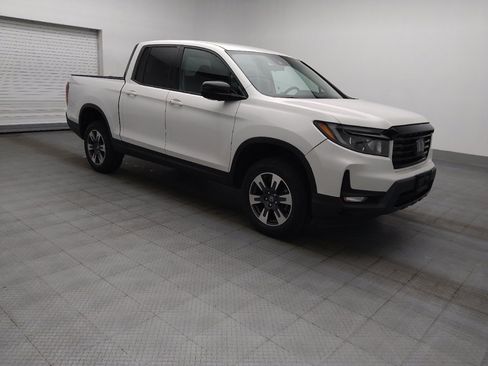Used 2021 Honda Ridgeline Sport image 11