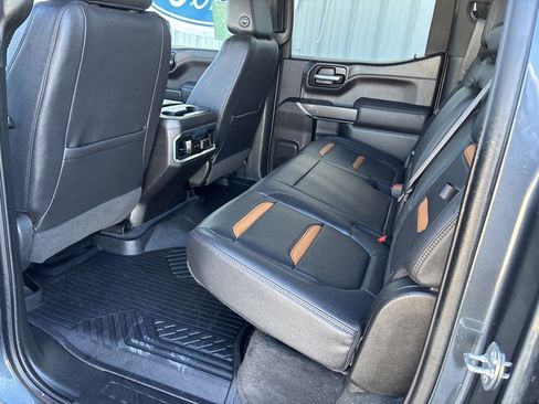 Used 2022 GMC Sierra 1500 AT4 image 30