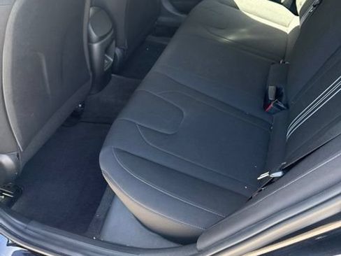 Used 2024 Hyundai Elantra SEL FWD image 13