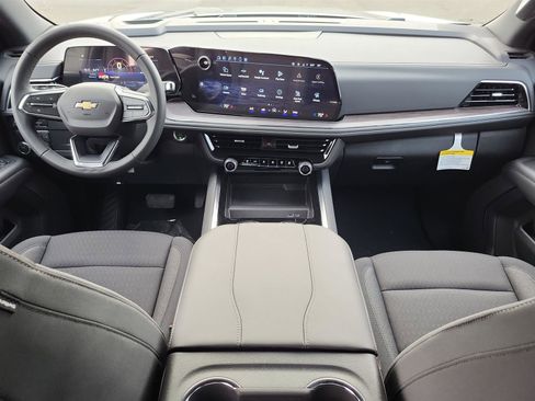 New 2025 Chevrolet Tahoe LS image 19