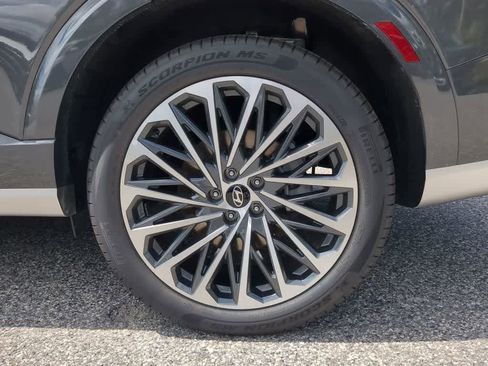 New 2026 Hyundai Palisade Calligraphy FWD image 14