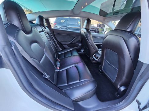 Used 2019 Tesla Model 3 Long Range image 20