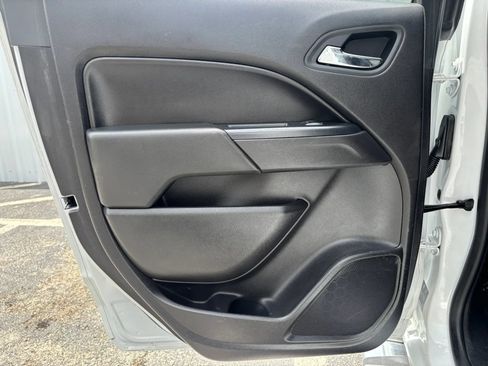 Used 2016 Chevrolet Colorado LT w/ LT Convenience Package RWD image 57