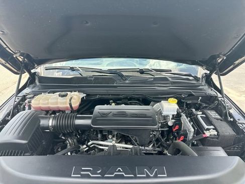 Used 2023 RAM 1500 Big Horn AWD/4WD image 25