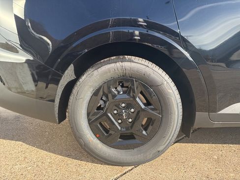 New 2026 Kia Carnival LXS image 9