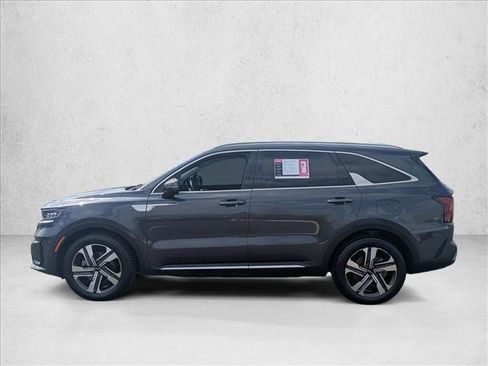 Used 2023 Kia Sorento SX Prestige image 9