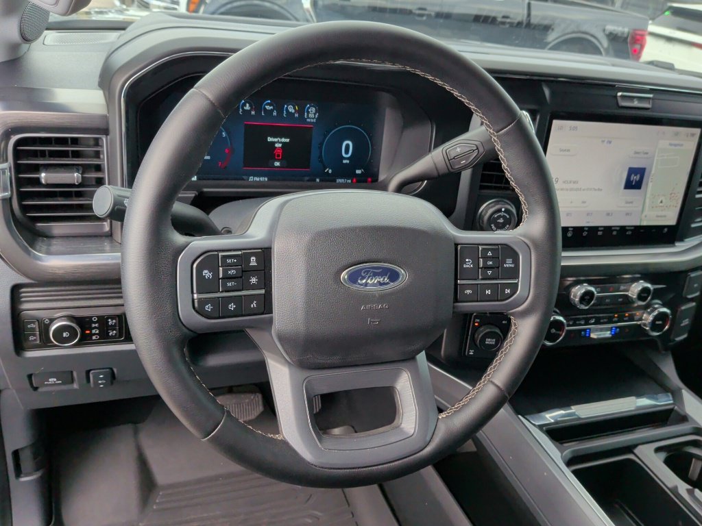 Used 2025 Ford F250 Lariat w/ Lariat Ultimate Package AWD/4WD image 18