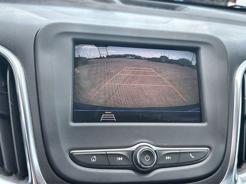 Certified 2021 Chevrolet Equinox LT FWD image 14