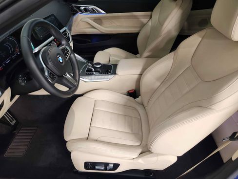Used 2021 BMW 430i Coupe w/ M Sport Package RWD image 26