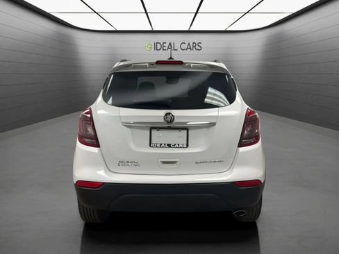 Used 2018 Buick Encore Sport Touring FWD image 6