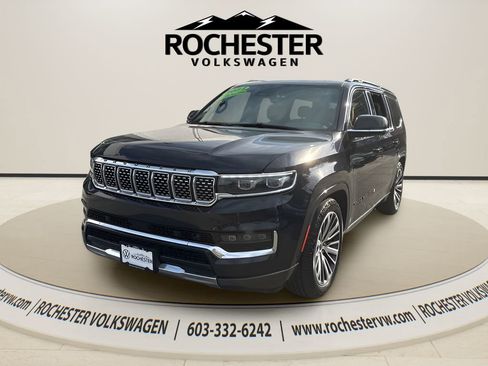 Used 2022 Jeep Grand Wagoneer Series III w/ Rear Seat Video Group 1 AWD/4WD image 1