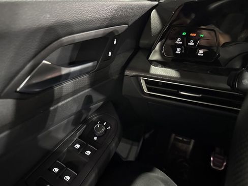 Used 2023 Volkswagen GTI Autobahn image 22