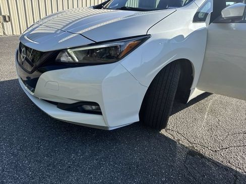 Certified 2024 Nissan Leaf SV Plus FWD image 31