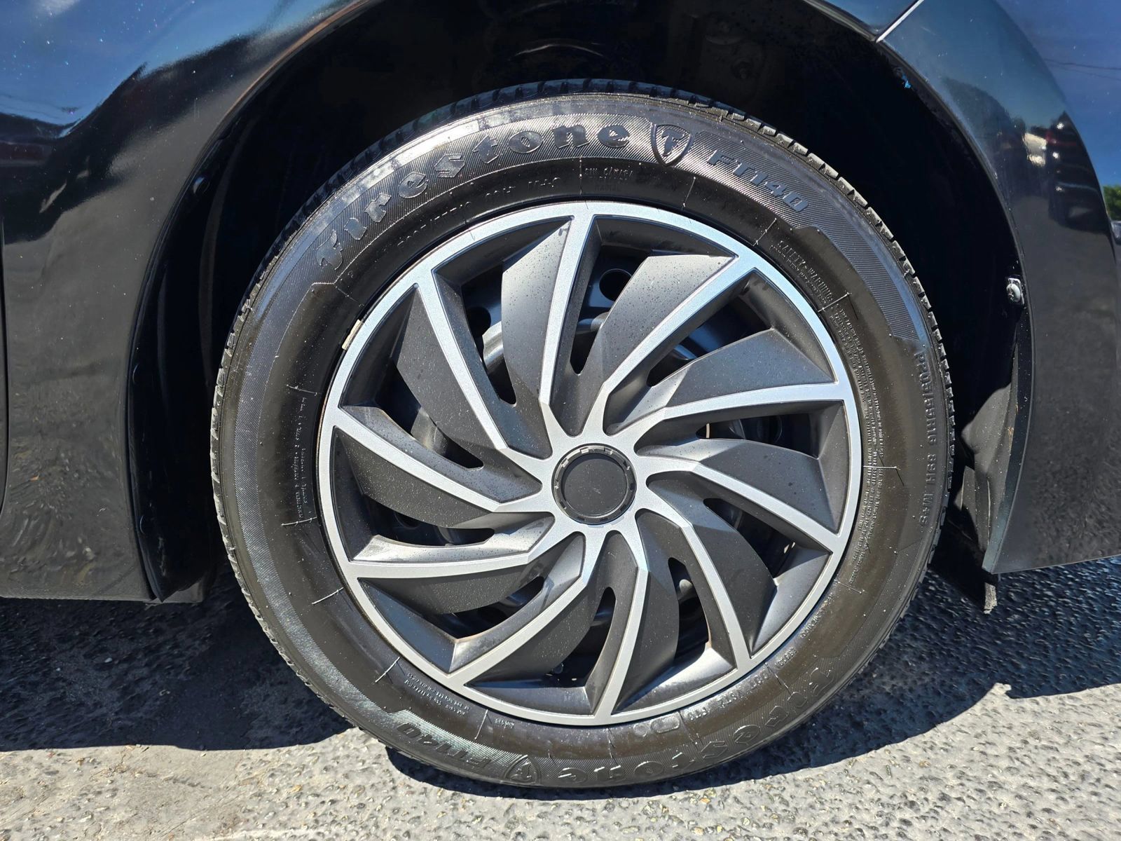 Used 2019 Toyota Corolla LE FWD image 9