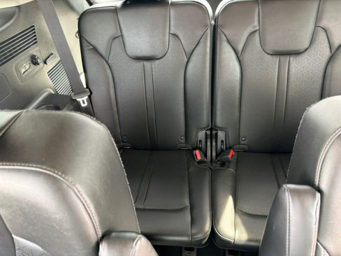 Used 2022 Kia Sorento SX AWD/4WD image 12