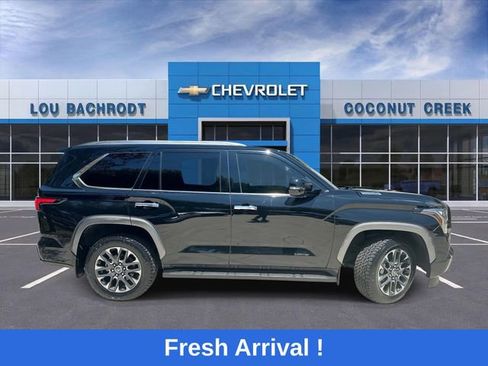 Used 2024 Toyota Sequoia Limited AWD/4WD image 9