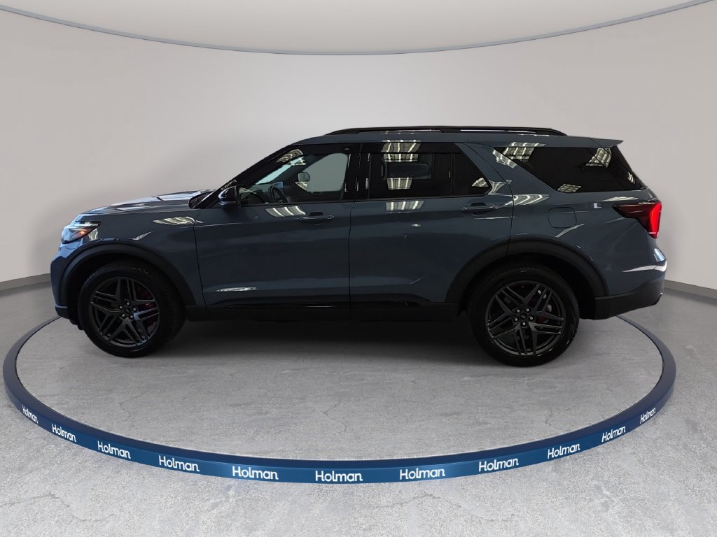 Used 2025 Ford Explorer ST-Line w/ Premium Package AWD/4WD image 9