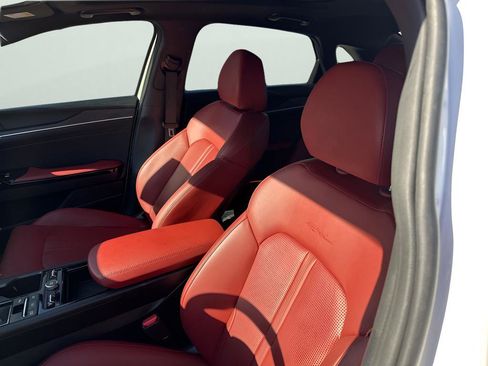 Used 2025 Kia K5 GT-Line w/ GT-Line Premium Package image 26