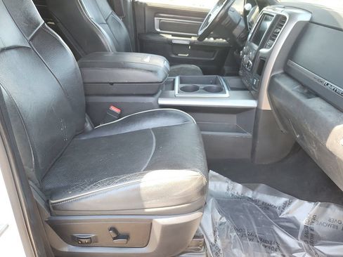 Used 2014 RAM 2500 Limited AWD/4WD image 17