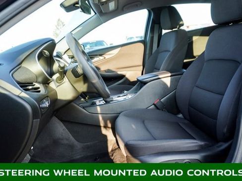 Used 2023 Chevrolet Malibu LT image 12