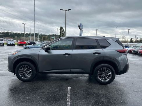Used 2023 Nissan Rogue S image 5