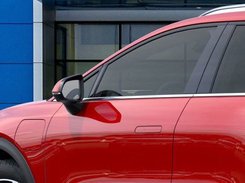 New 2026 Chevrolet Equinox EV LT image 12