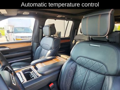 Used 2024 Jeep Grand Wagoneer Series III w/ Rear Seat Video Group 1 AWD/4WD image 22