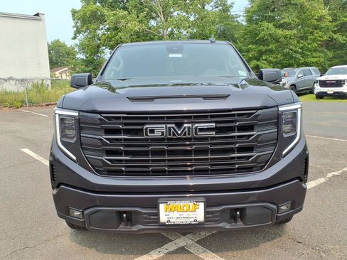 Used 2023 GMC Sierra 1500 Elevation w/ Preferred Package AWD/4WD image 2