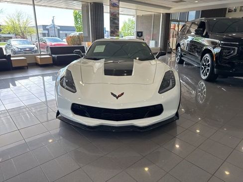 Used 2017 Chevrolet Corvette Grand Sport w/ Z07 Performance Package image 2