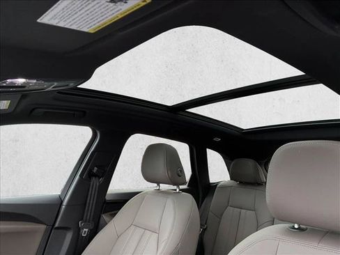 Certified 2025 Audi Q5 Premium w/ Convenience Package AWD/4WD image 11