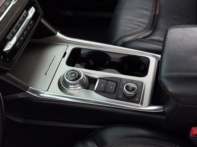 Certified 2020 Ford Explorer Platinum w/ Premium Technology Package AWD/4WD image 29