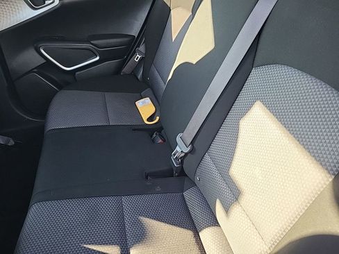 Used 2022 Kia Soul LX w/ Technology Package image 4