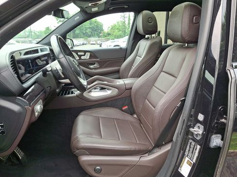 Certified 2022 Mercedes-Benz GLS 450 4MATIC image 11