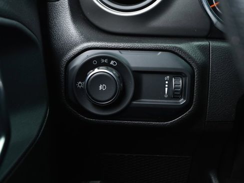 Certified 2023 Jeep Wrangler Unlimited Sport AWD/4WD image 15