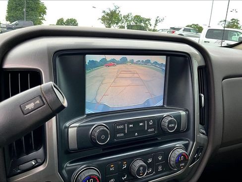 Used 2018 Chevrolet Silverado 1500 LT w/ All Star Edition AWD/4WD image 18
