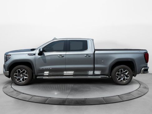 Used 2025 GMC Sierra 1500 SLT w/ SLT Premium Plus Package AWD/4WD image 3
