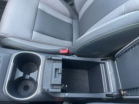 Certified 2025 Subaru Outback Onyx Edition XT image 16