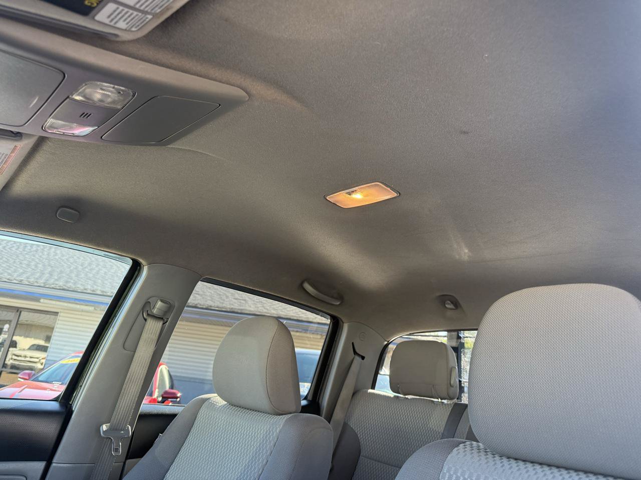 Used 2014 Toyota Tacoma 4x4 Double Cab w/ SR5 Package image 19