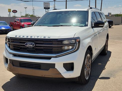 New 2026 Ford Expedition Max King Ranch AWD/4WD image 1