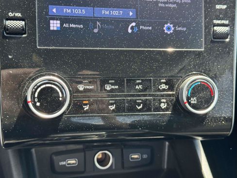 Used 2022 Hyundai Santa Cruz SEL AWD/4WD image 25