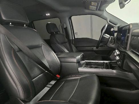 Used 2024 Ford F250 Lariat w/ FX4 Off-Road Package AWD/4WD image 16