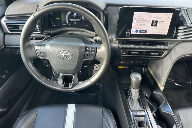 Certified 2025 Toyota Camry SE FWD image 18