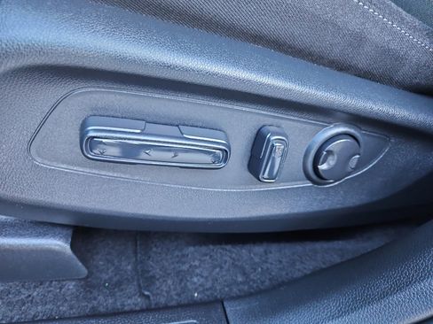 Used 2024 Honda CR-V EX image 12