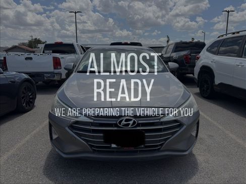 Used 2020 Hyundai Elantra SEL w/ Cargo Package (C1) FWD image 1
