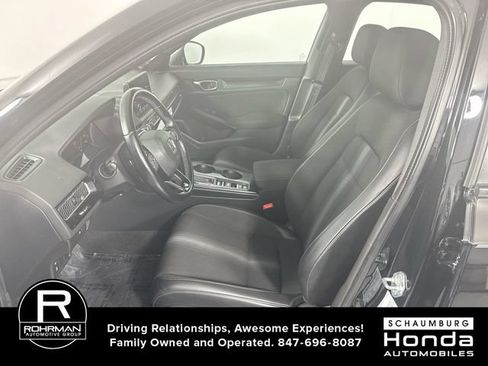 Used 2023 Honda Civic Sport image 4