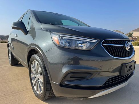 Used 2018 Buick Encore Preferred image 11