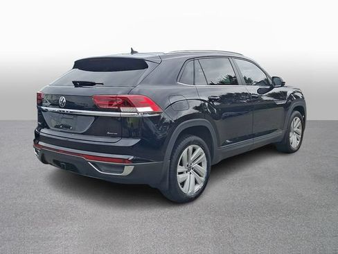 Used 2023 Volkswagen Atlas Cross Sport SE AWD/4WD image 4