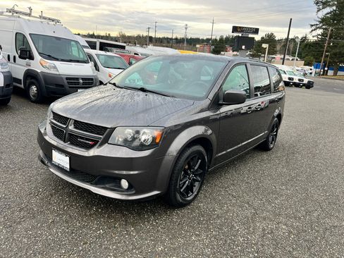 Used 2020 Dodge Grand Caravan GT image 1